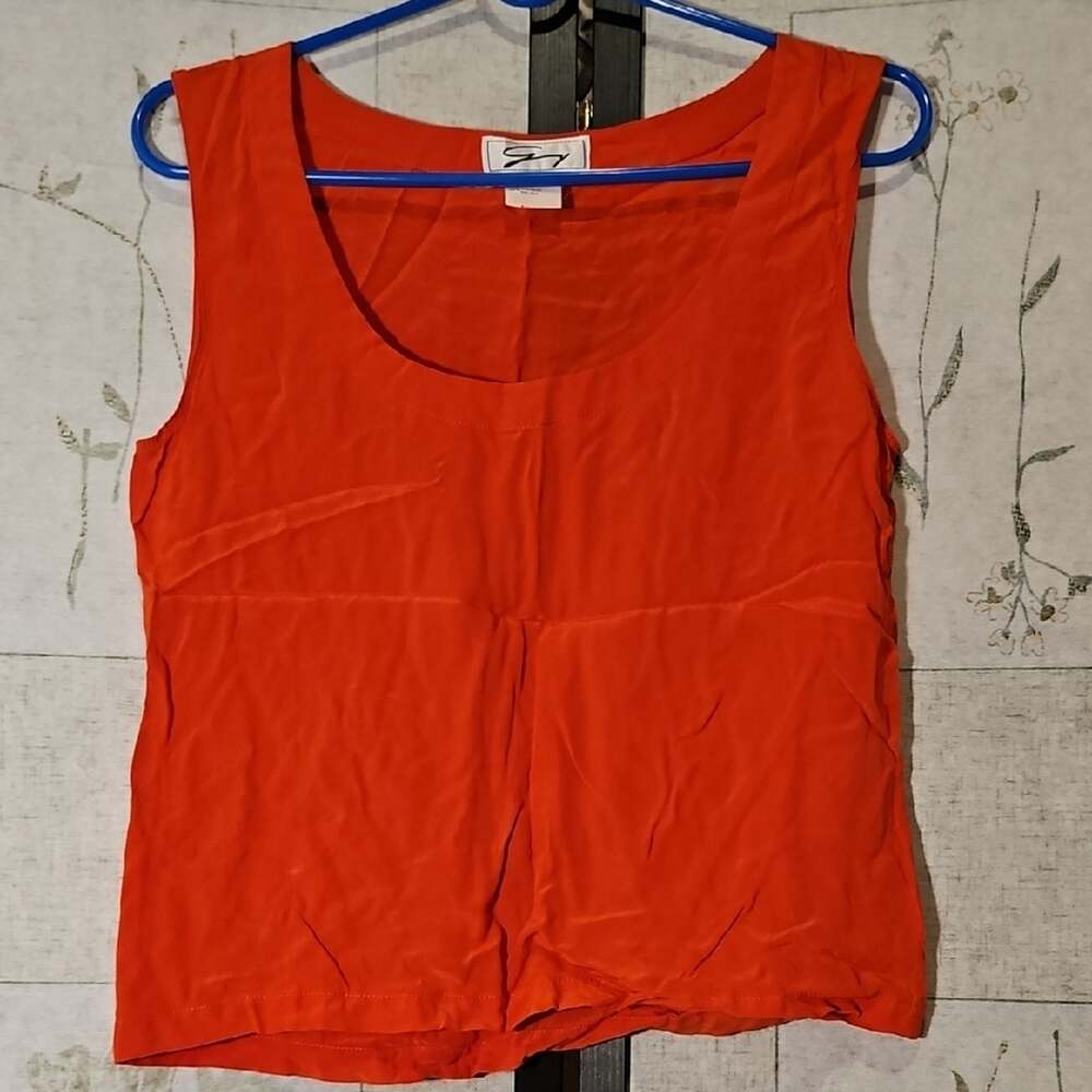 Red Sleeveless Tank Top